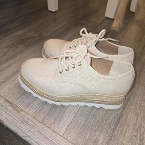 8WW Lace up Oxfords